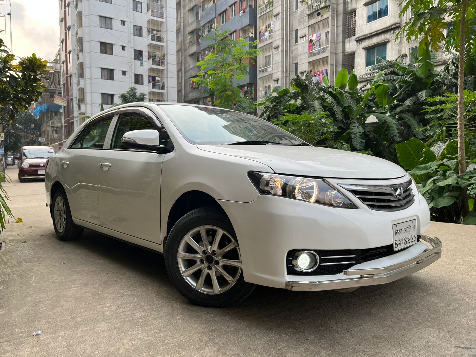 toyota allion 2013(02)