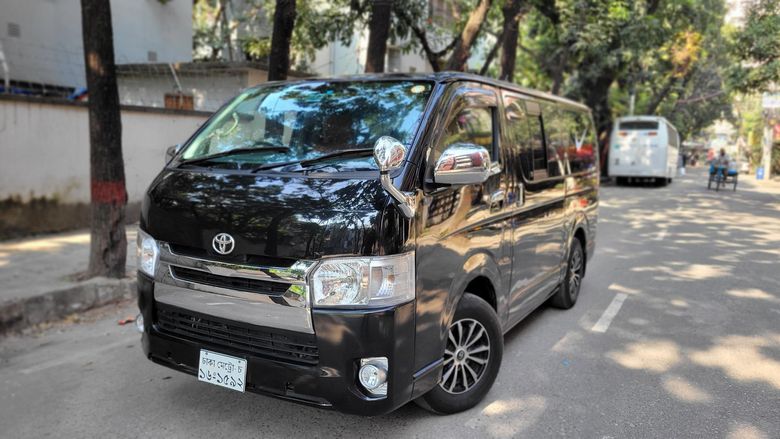 toyota haice 2012