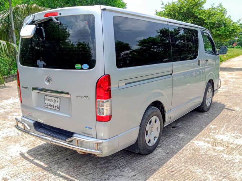 toyota haice 2014(03)