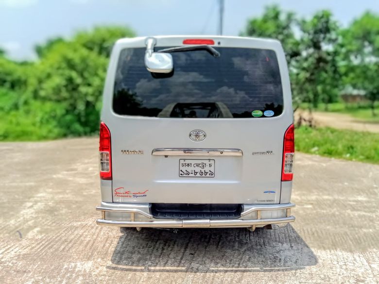 toyota haice 2014(05)